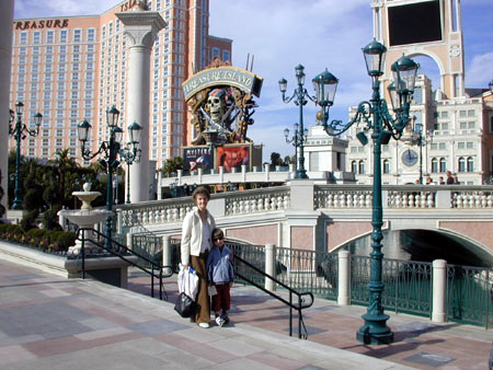 Margaret & Jon in Vegas 2003